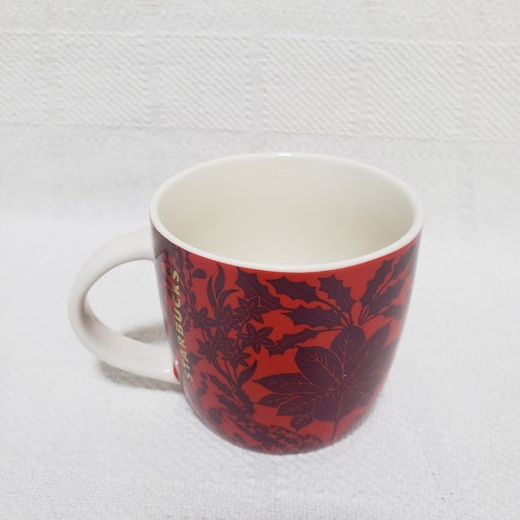 Starbucks Holly Poinsettia 2017 Christmas Mug - Picture 6 of 9